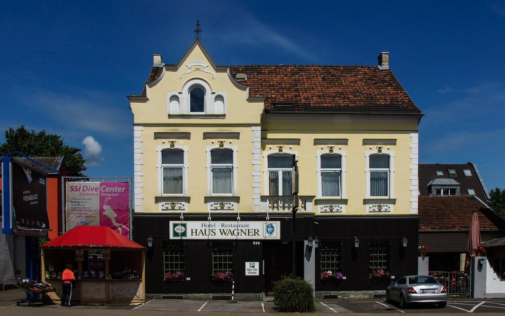 Hotel Haus Wagner Frechen Exterior photo